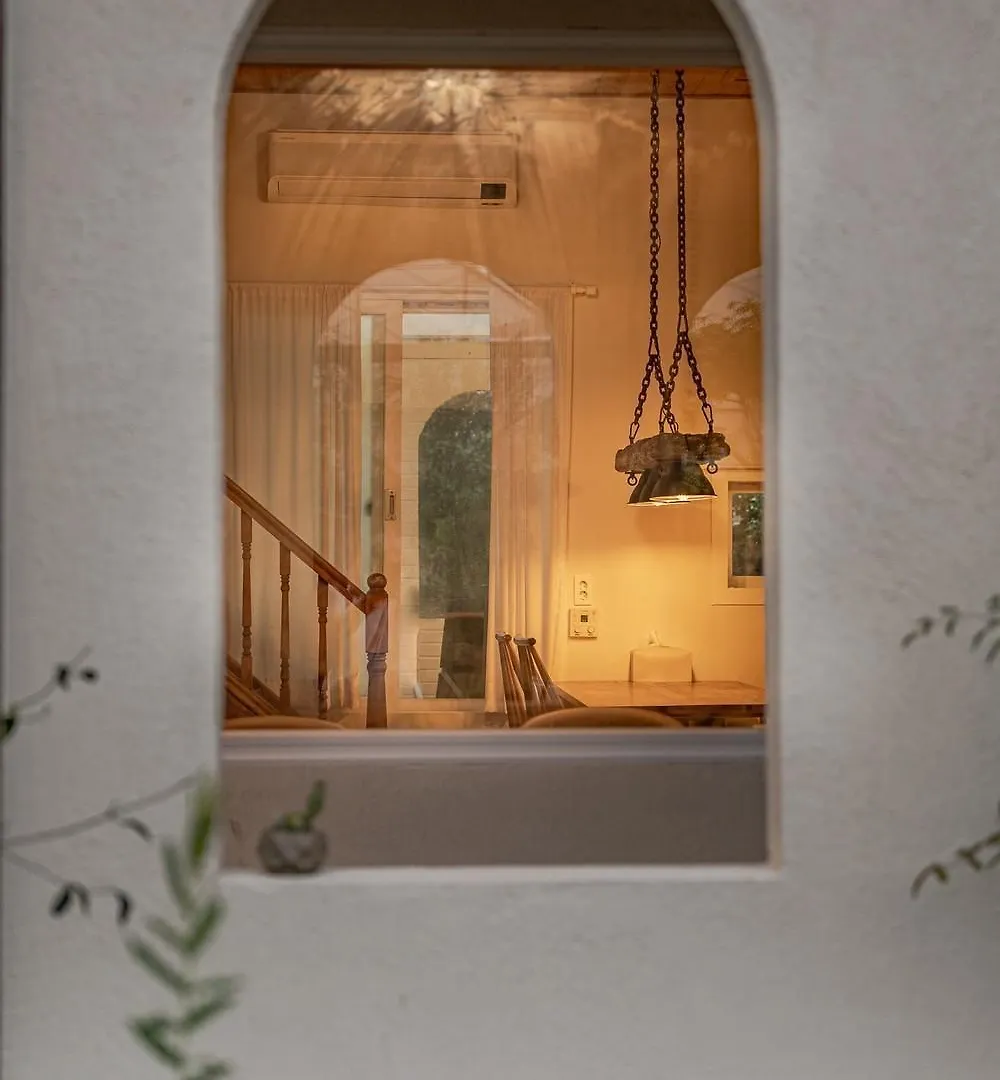 Jeju Wooden Attic Pension Guest house