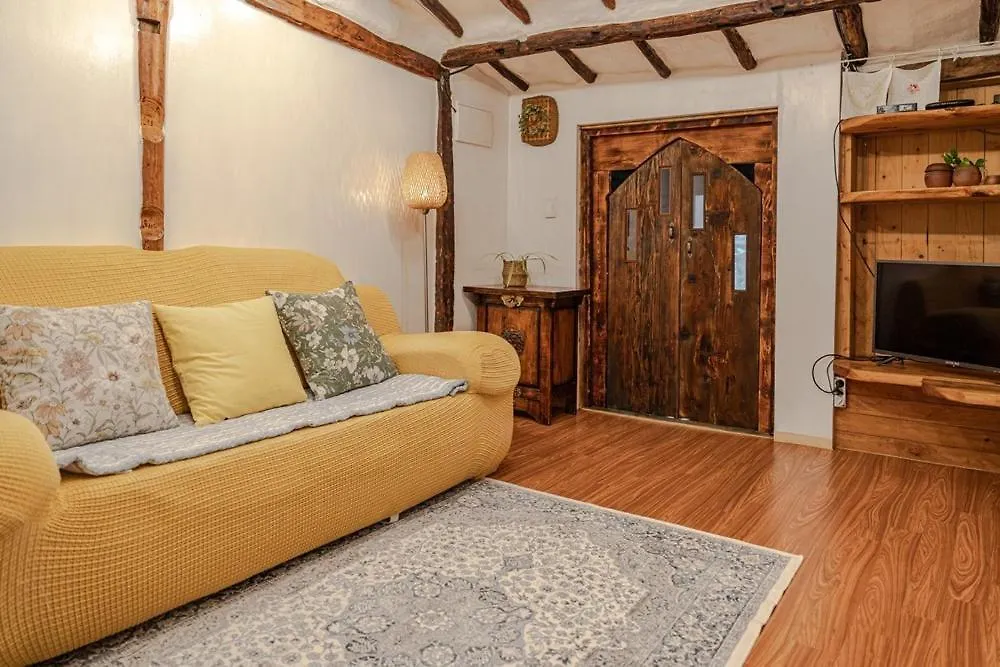 Guest house Jeju Wooden Attic Pension