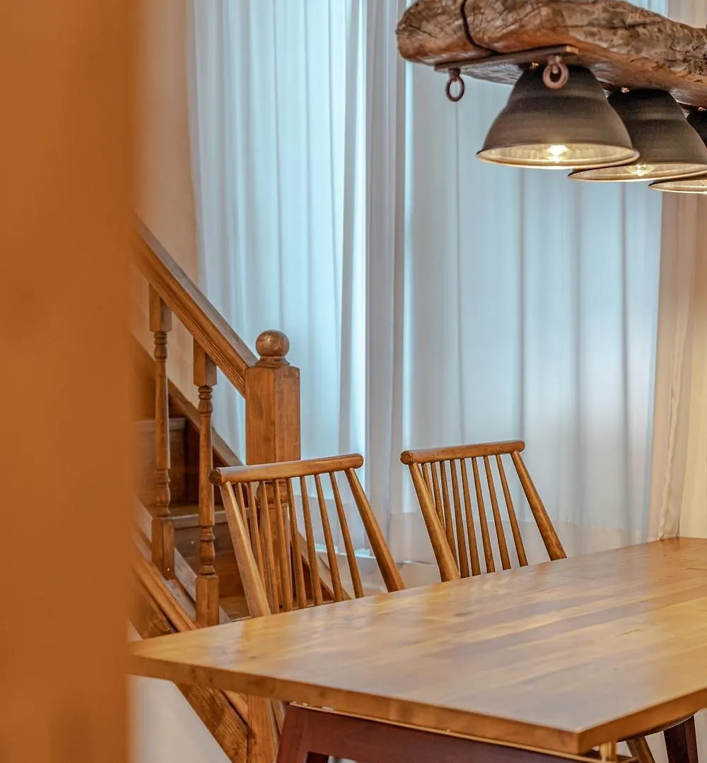 Jeju Wooden Attic Pension 0*,